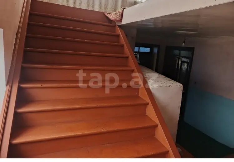 15 otaqlı mənzil , Quba