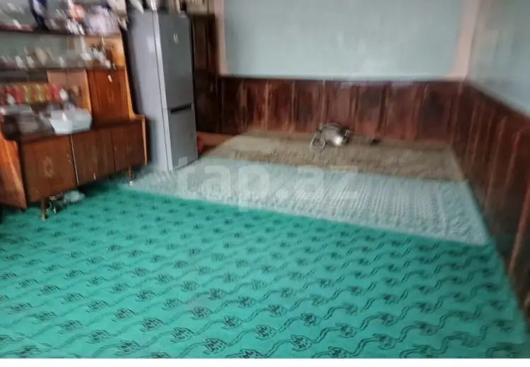 15 otaqlı mənzil , Quba