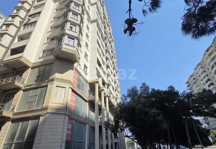 4 otaqlı mənzil , Bakı