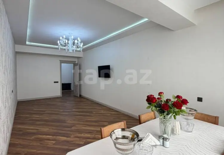 3 otaqlı mənzil , Bakı