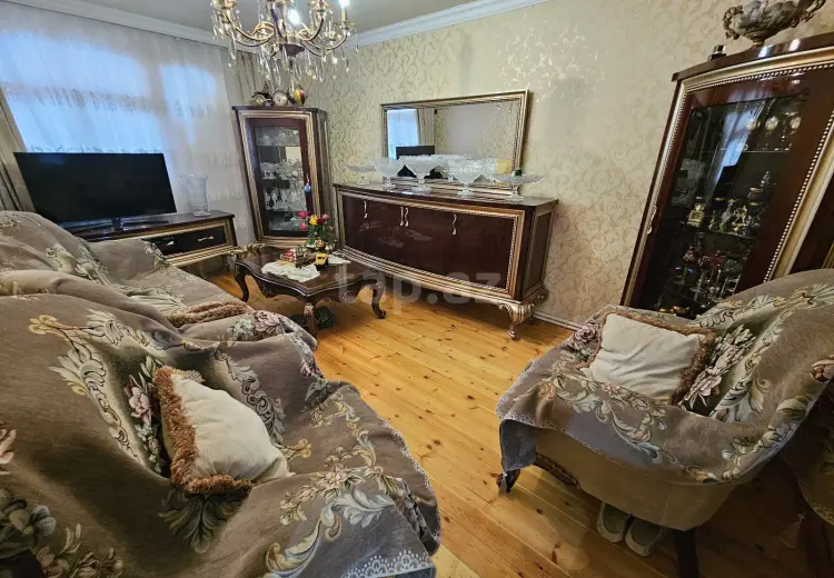 3 otaqlı mənzil , Gəncə