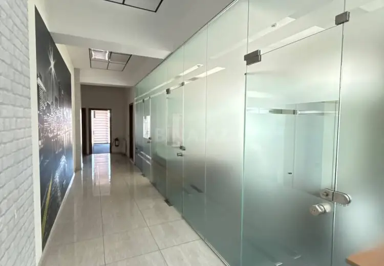 285 m² Obyekt / Ofis Kirayə (aylıq), Nəsimi, Bakı