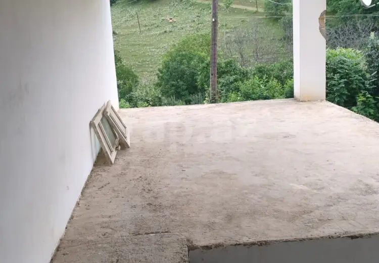8 otaqlı mənzil , Qusar