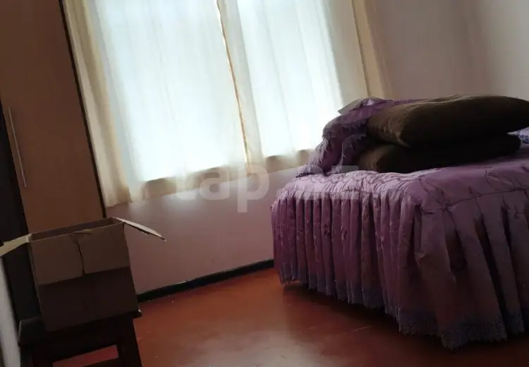 8 otaqlı mənzil , Qusar