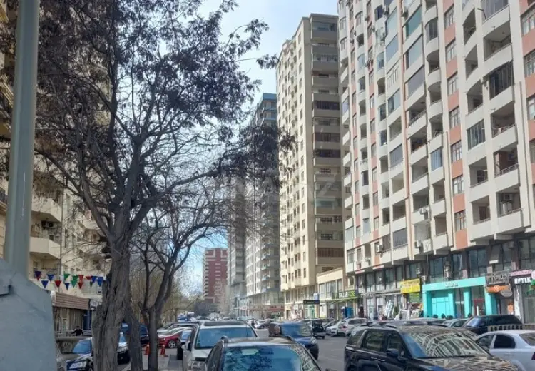 176 m² Obyekt / Ofis Satılır, Nəsimi, Bakı