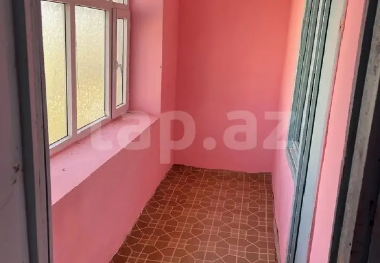 3 otaqlı mənzil , Saatlı