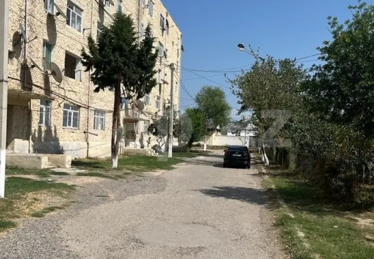 3 otaqlı mənzil , Saatlı