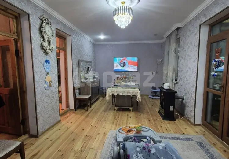 4 otaqlı mənzil , Gəncə