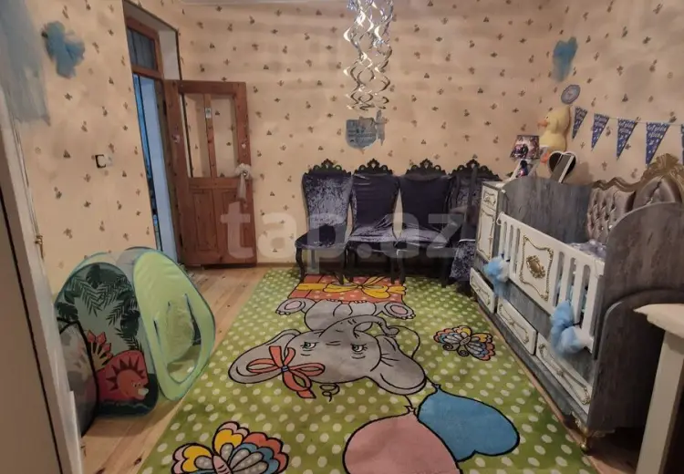 4 otaqlı mənzil , Gəncə