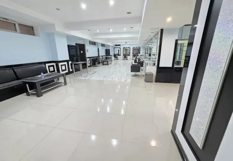 300 m² Obyekt / Ofis Satılır, 4-cü mikrorayon, Nəsimi, Bakı