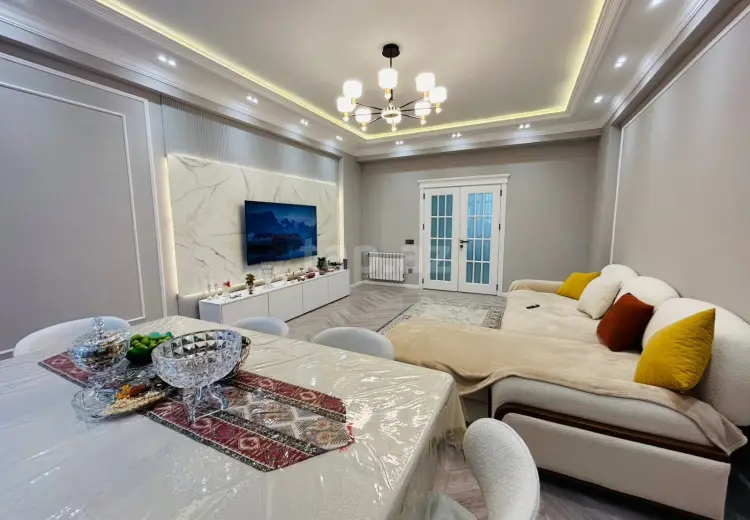 3 otaqlı mənzil , Bakı
