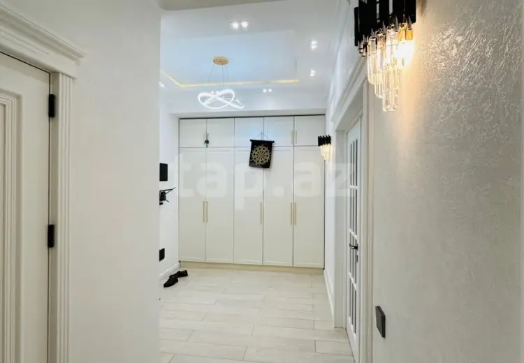 3 otaqlı mənzil , Bakı