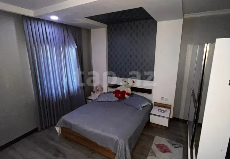 4 otaqlı mənzil , Bakı