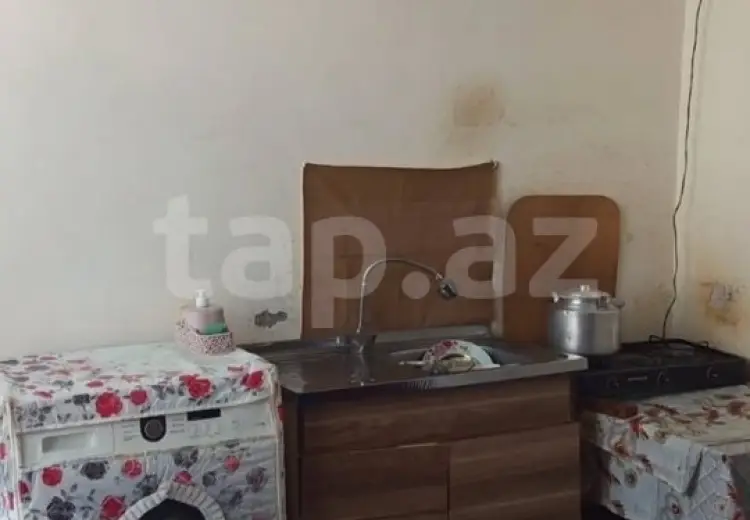 3 otaqlı mənzil , Şəki
