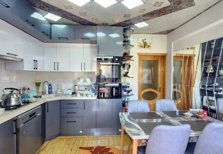 5 otaqlı mənzil , Sumqayıt