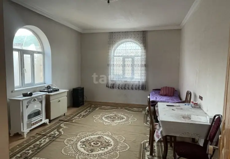 4 otaqlı mənzil , Gəncə