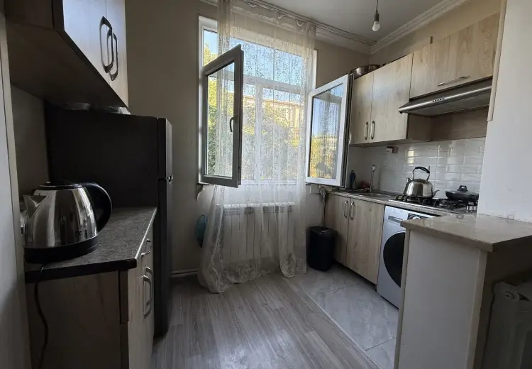 3 otaqlı mənzil Kirayə (aylıq), Nəsimi, Bakı