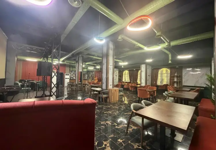 500 m² Obyekt / Ofis Kirayə (aylıq), Nərimanov, Bakı