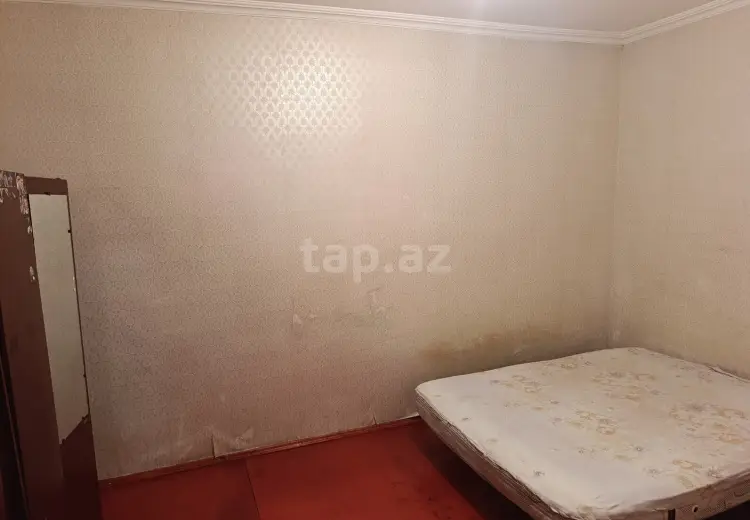 8 otaqlı mənzil , Bakı