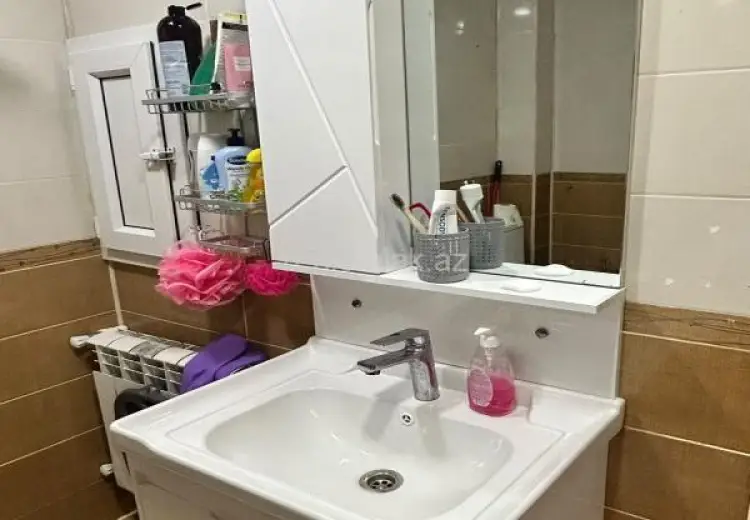 2 otaqlı mənzil Satılır, Abşeron