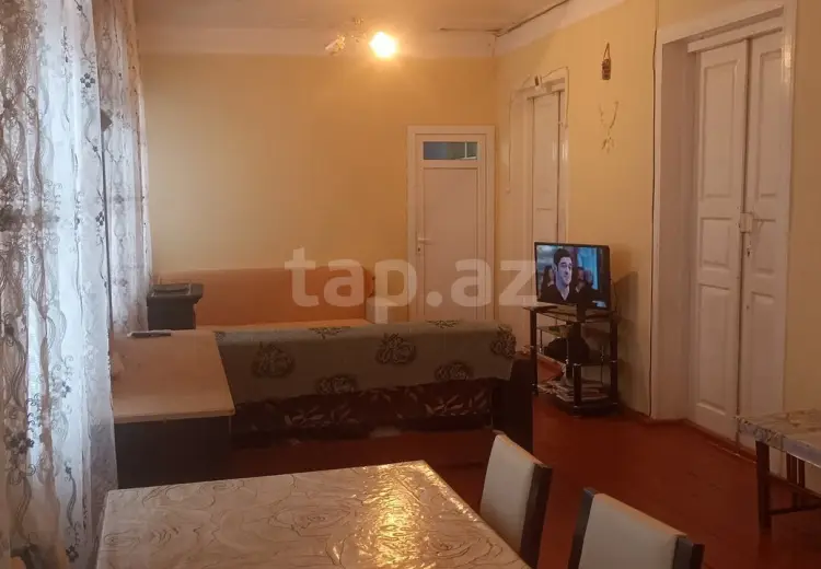 3 otaqlı mənzil , Yevlax