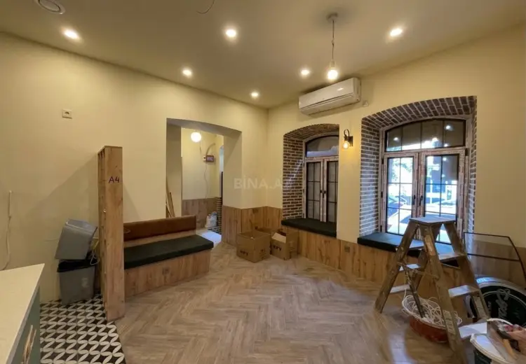 32 m² Obyekt / Ofis Kirayə (aylıq), Səbail, Bakı