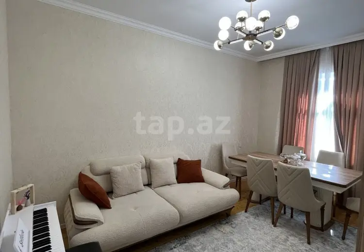 3 otaqlı mənzil , Bakı