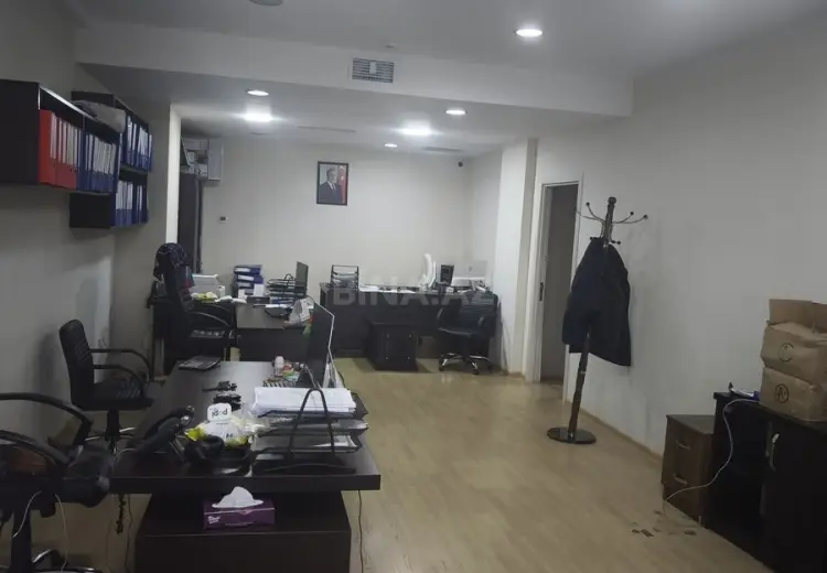 271 m² Obyekt / Ofis Satılır, Xətai, Bakı