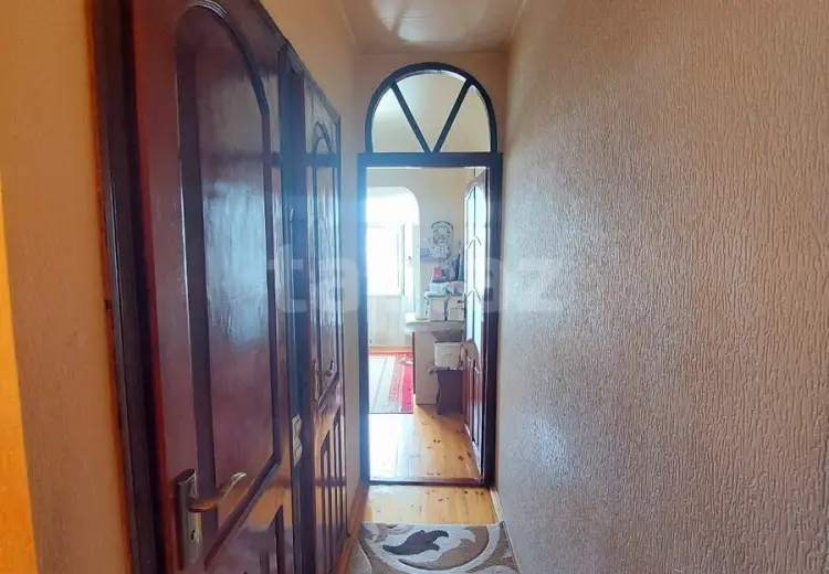 4 otaqlı mənzil , Bakı