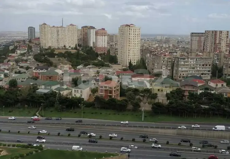 3 otaqlı mənzil , Bakı