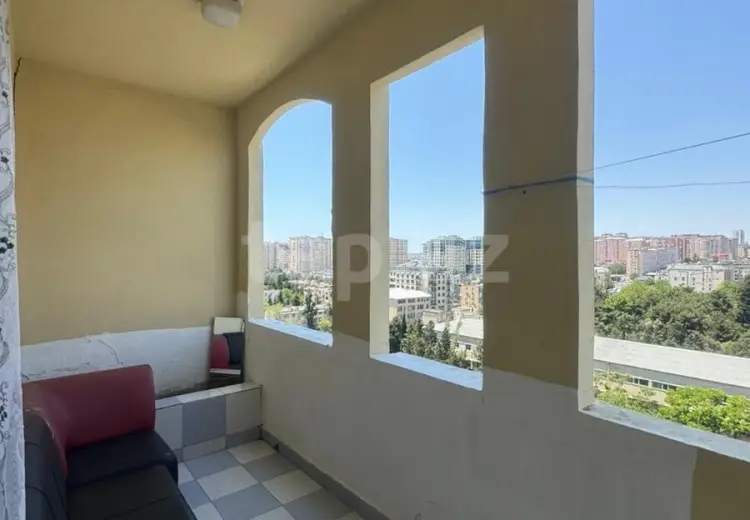 4 otaqlı mənzil , Bakı