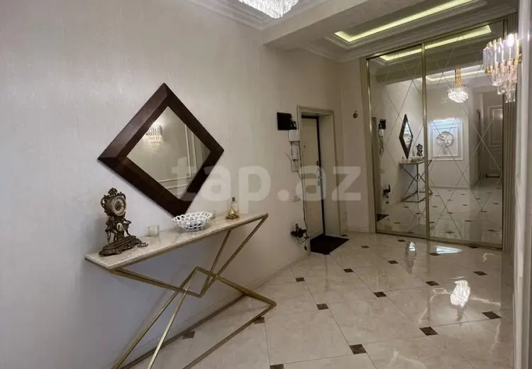 3 otaqlı mənzil , Bakı