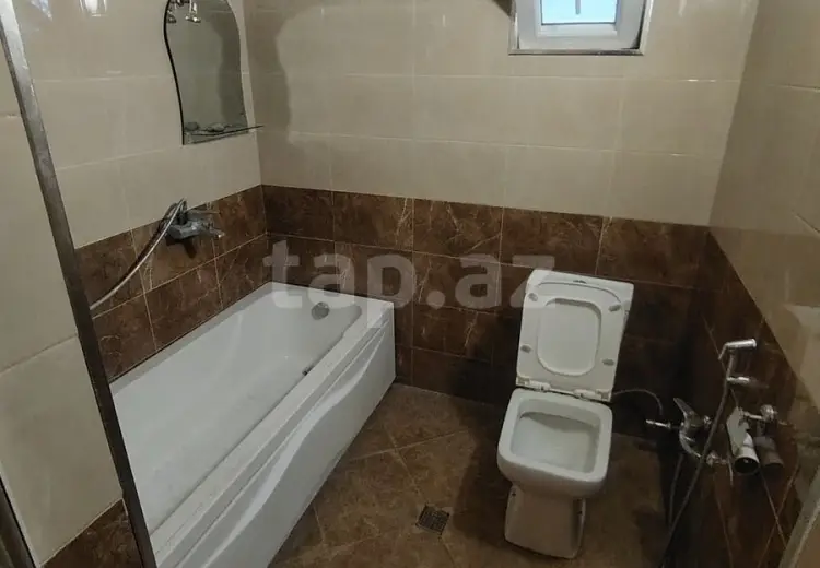 8 otaqlı mənzil , Qəbələ