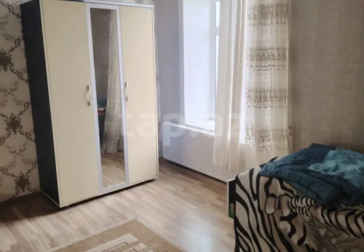 8 otaqlı mənzil , Qəbələ