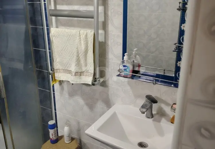 8 otaqlı mənzil , Qəbələ