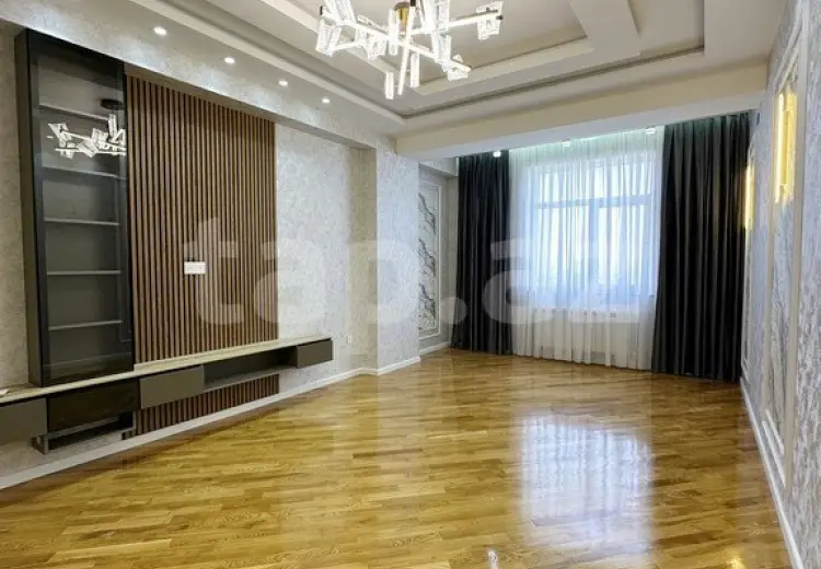 3 otaqlı mənzil , Bakı