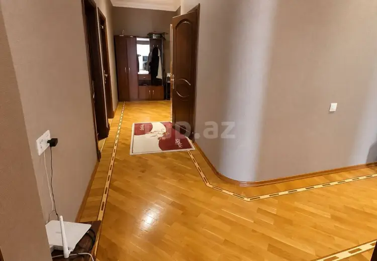 3 otaqlı mənzil , Bakı