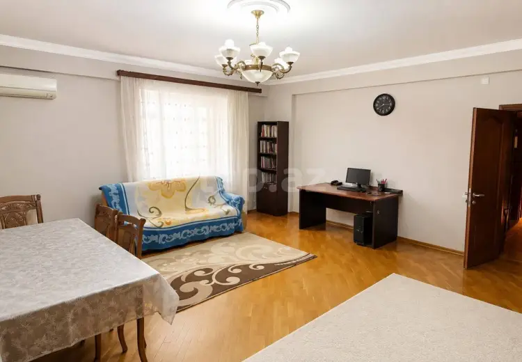 3 otaqlı mənzil , Bakı