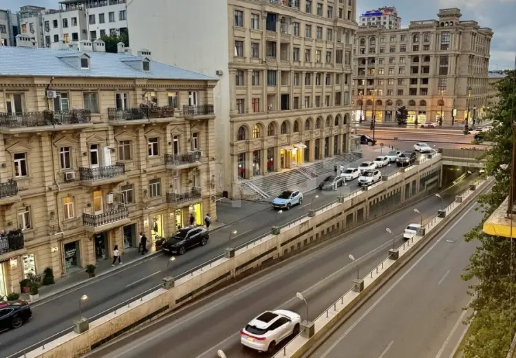 2 otaqlı mənzil , Bakı