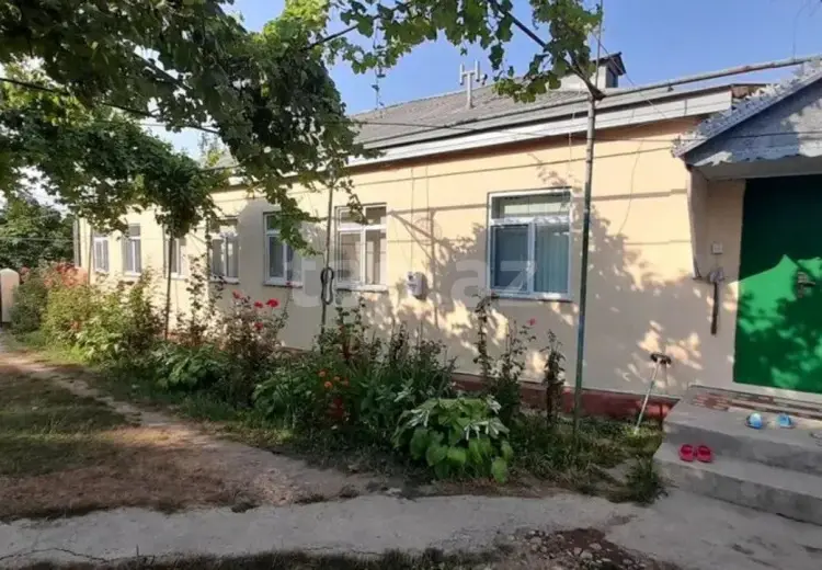 7 otaqlı mənzil , Qusar