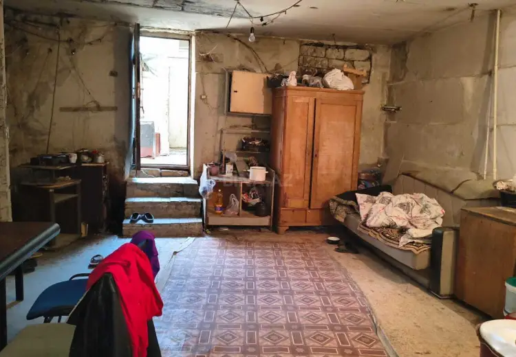 250 m² Obyekt / Ofis Satılır, Badamdar qəs., Səbail, Bakı