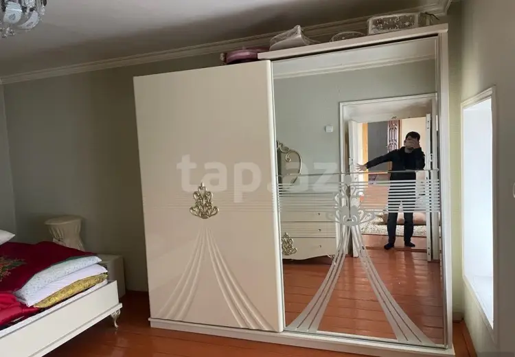 6 otaqlı mənzil , Xaçmaz