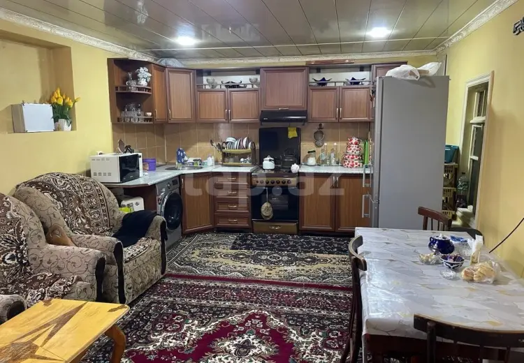 6 otaqlı mənzil , Xaçmaz