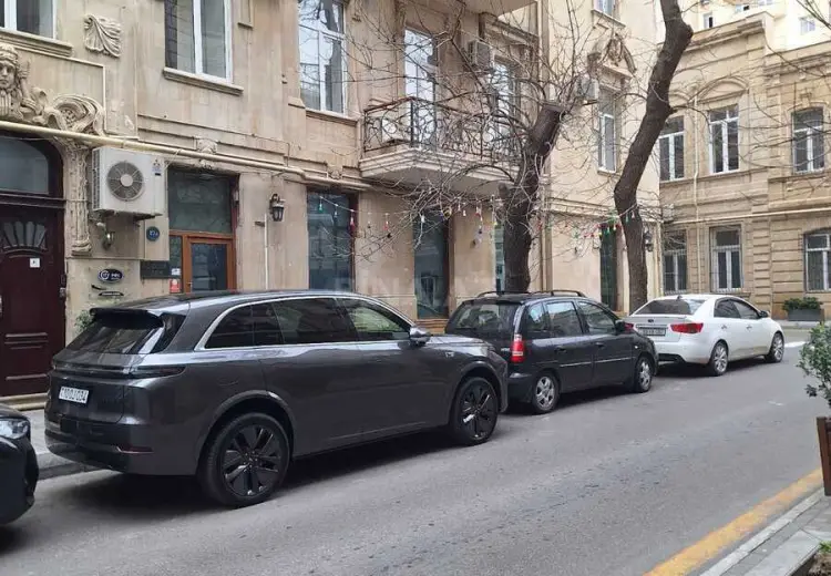 70 m² Obyekt / Ofis Satılır, Nəsimi, Bakı