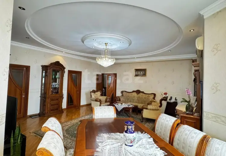 3 otaqlı mənzil , Bakı
