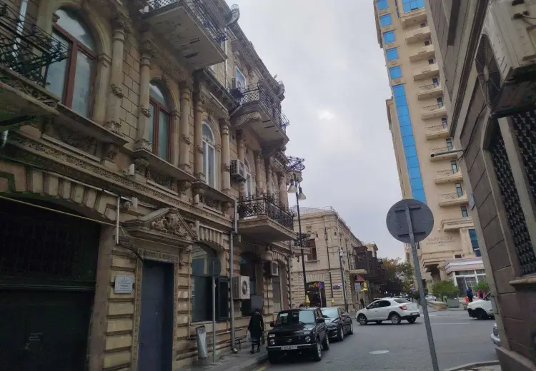 493 m² Obyekt / Ofis Satılır, Nəsimi, Bakı