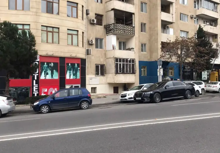 24 m² Obyekt / Ofis Satılır, Yasamal, Bakı