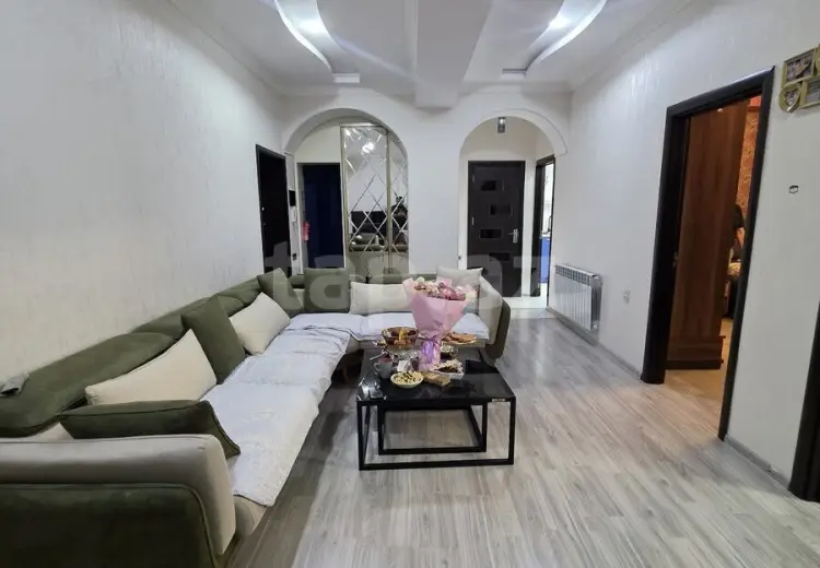 3 otaqlı mənzil , Xırdalan