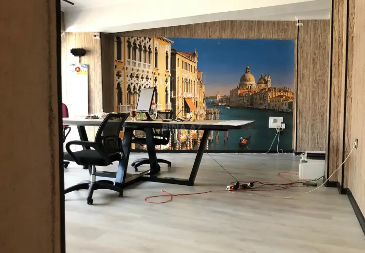 105 m² Obyekt / Ofis Satılır, Yasamal, Bakı