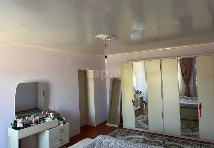 5 otaqlı mənzil , Hövsan qəs., Suraxanı, Bakı